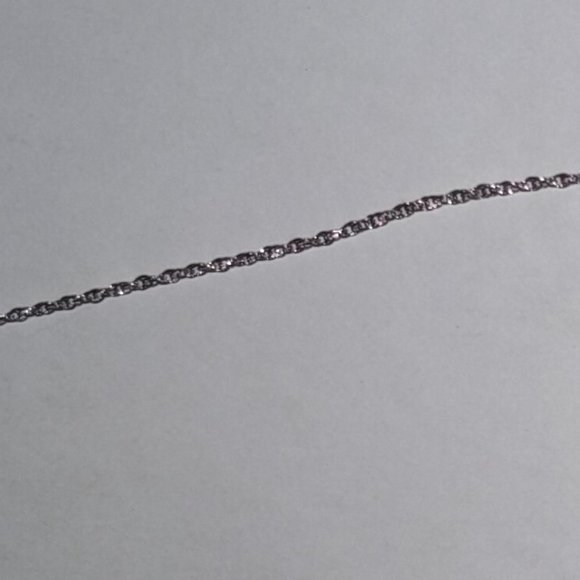 Strass Lead Crystal Heart Pendant on a 24 inch Silver Chain - Picture 8 of 10